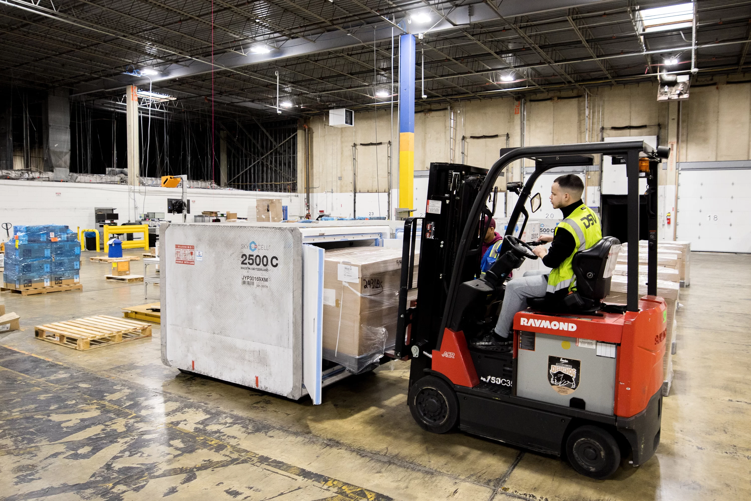 SkyCell and Ivoclar Group: Pioneering Sustainability in Reverse Logistics